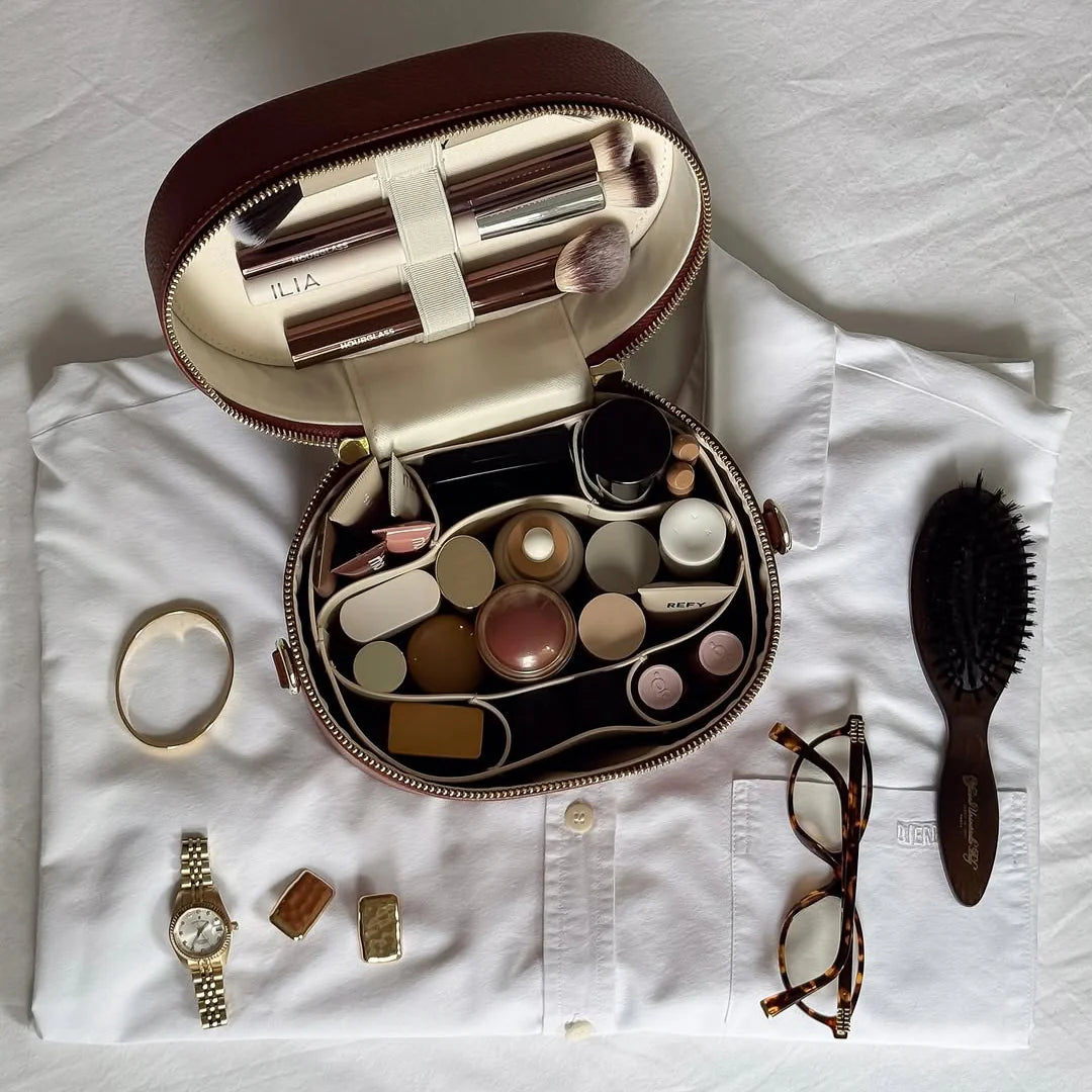 Glam Oval Toiletry Case Limited edition