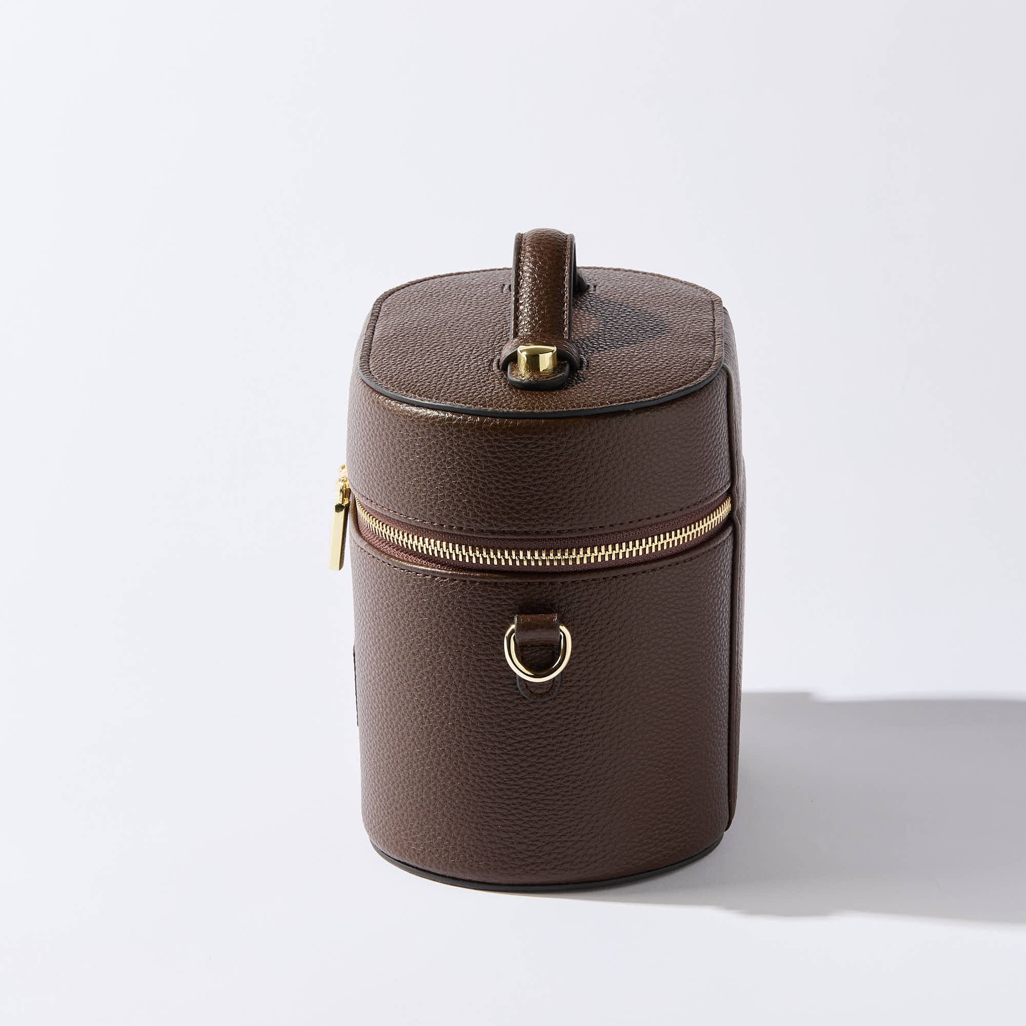 Glam Oval Toiletry Case Limited edition